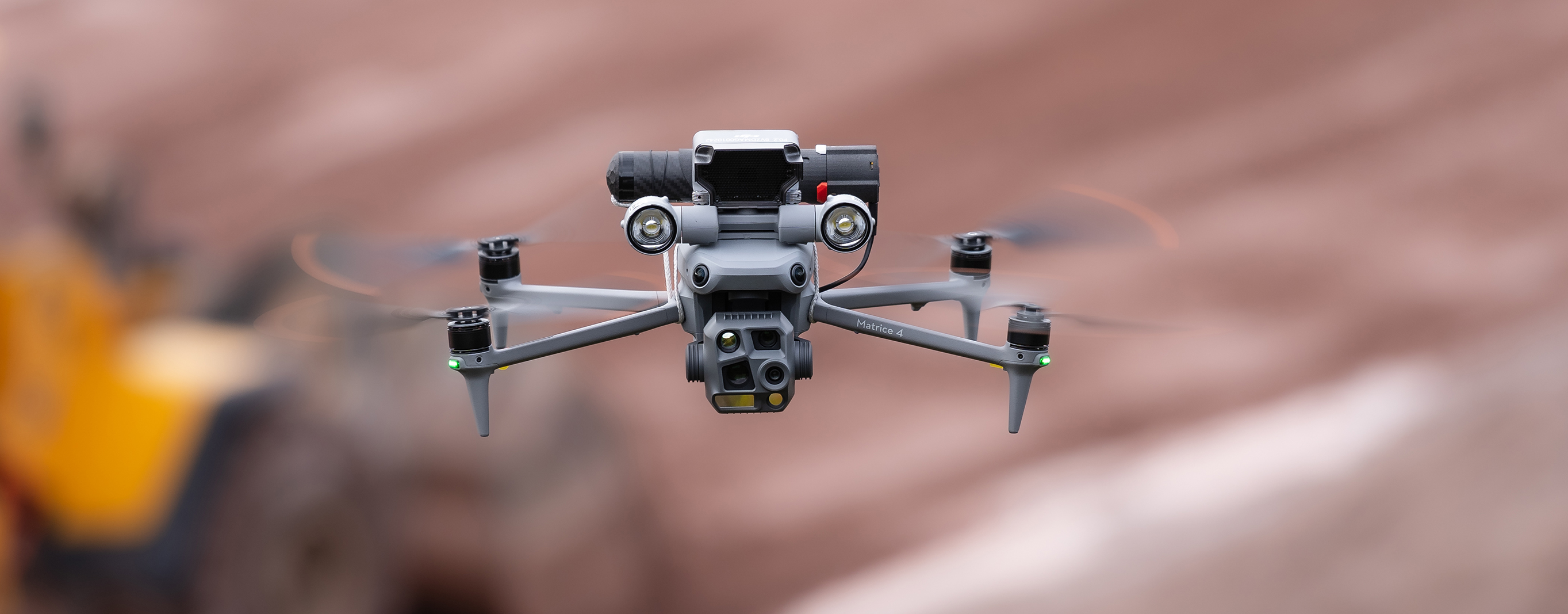 Dronavia Kronos M4 – Padákový systém a FTS pre DJI Matrice 4